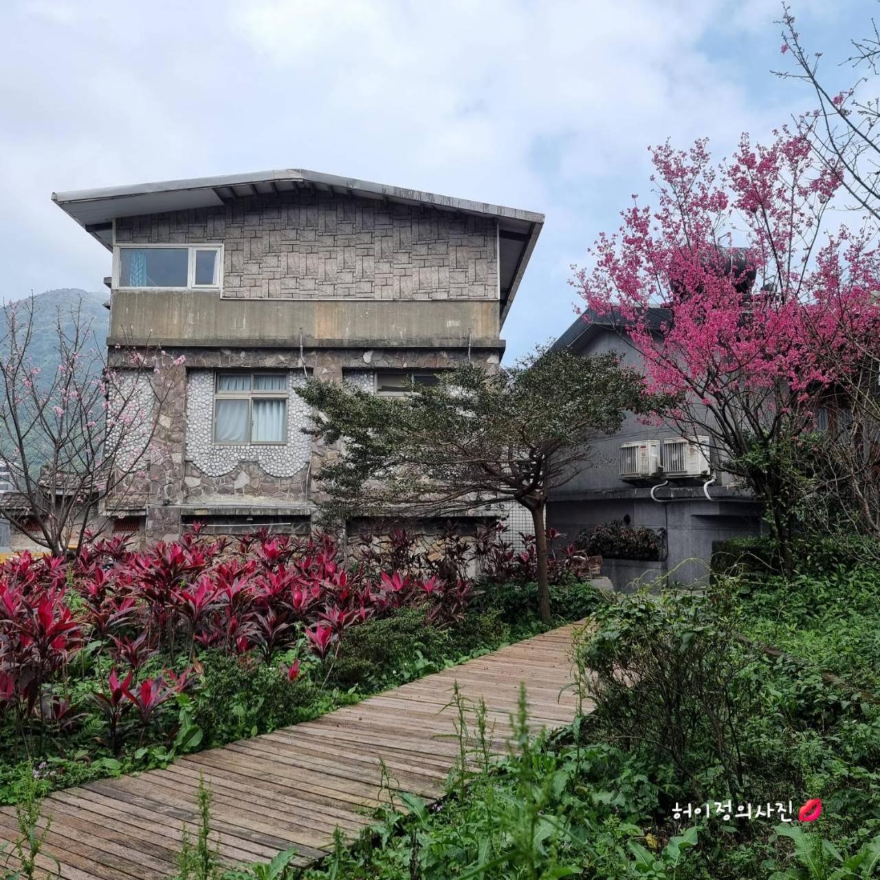 九份市下巷石屋民宿 外观 照片